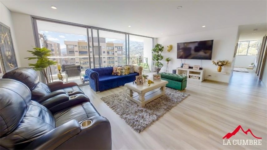 Apartamento de 4 alcobas en arriendo en Los Balsos, Medellín, 313 m² · foto 4 de 22