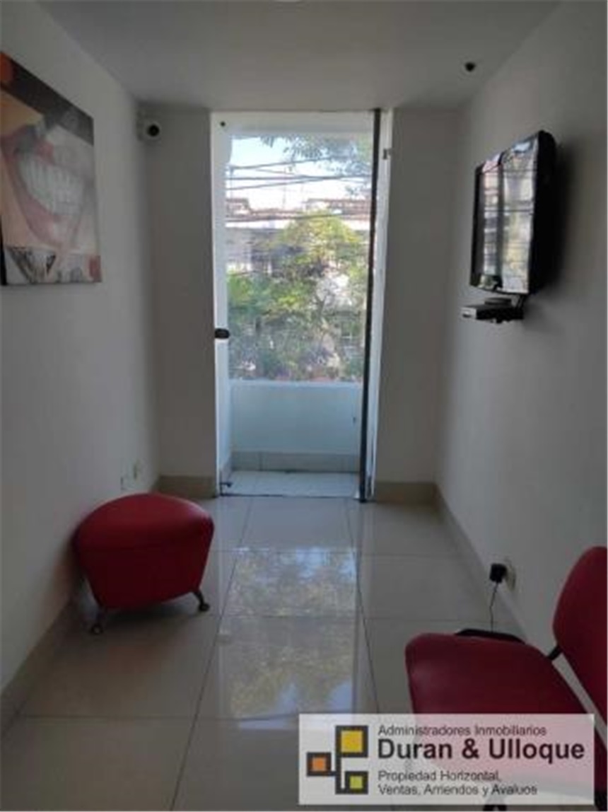 Consultorio en venta en Conucos, Bucaramanga, 168 m² · foto 6 de 24