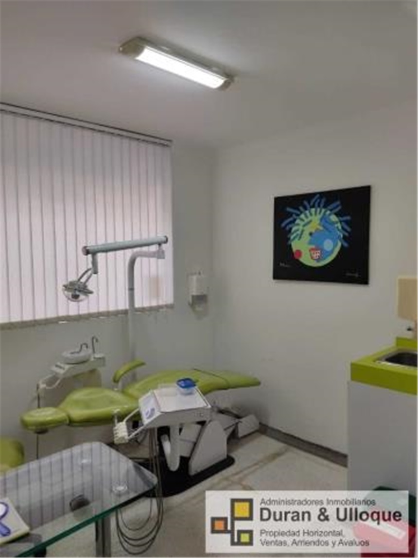 Consultorio en venta en Conucos, Bucaramanga, 168 m² · foto 9 de 24