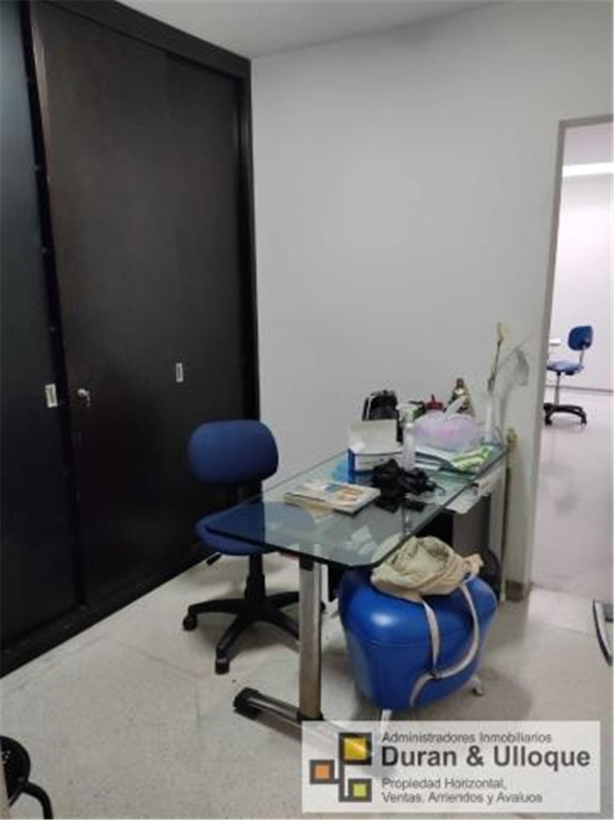 Consultorio en venta en Conucos, Bucaramanga, 168 m² · foto 10 de 24