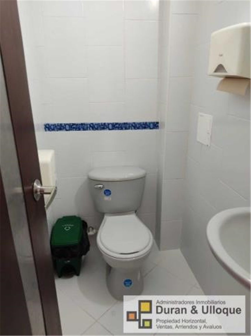 Consultorio en venta en Conucos, Bucaramanga, 168 m² · foto 19 de 24