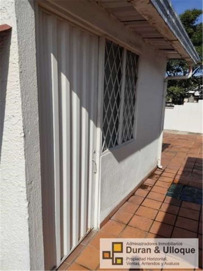 Consultorio en venta en Conucos, Bucaramanga, 168 m² · foto 13 de 24