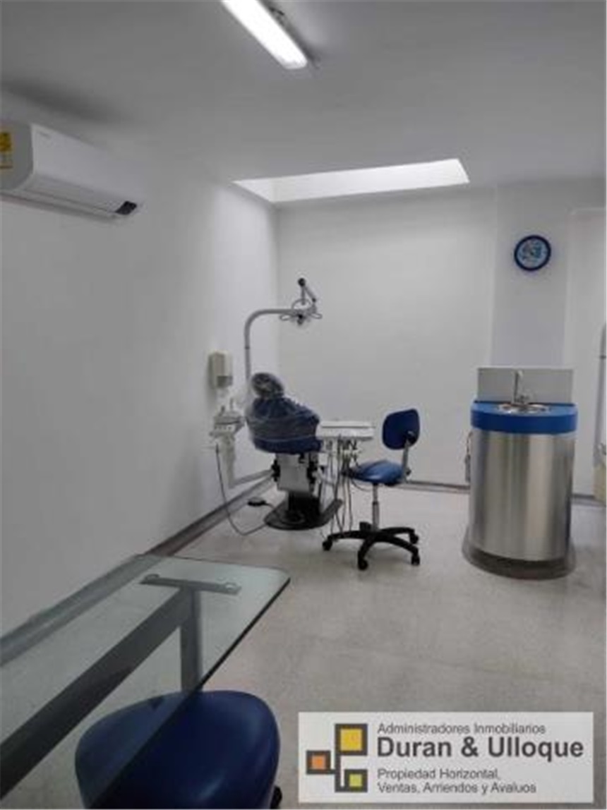 Consultorio en venta en Conucos, Bucaramanga, 168 m² · foto 11 de 24