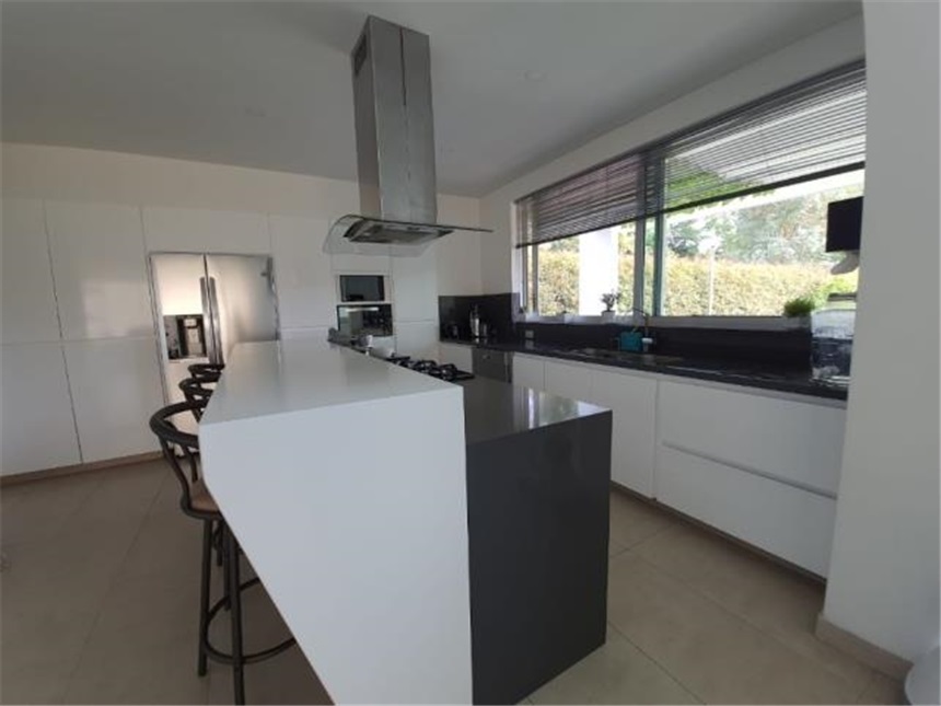 Casa de 4 alcobas en venta en Rionegro, 450 m² · foto 6 de 24