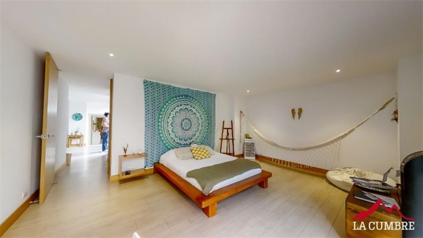 Apartamento de 4 alcobas en arriendo en El Castillo, Medellín, 313 m² · foto 20 de 24