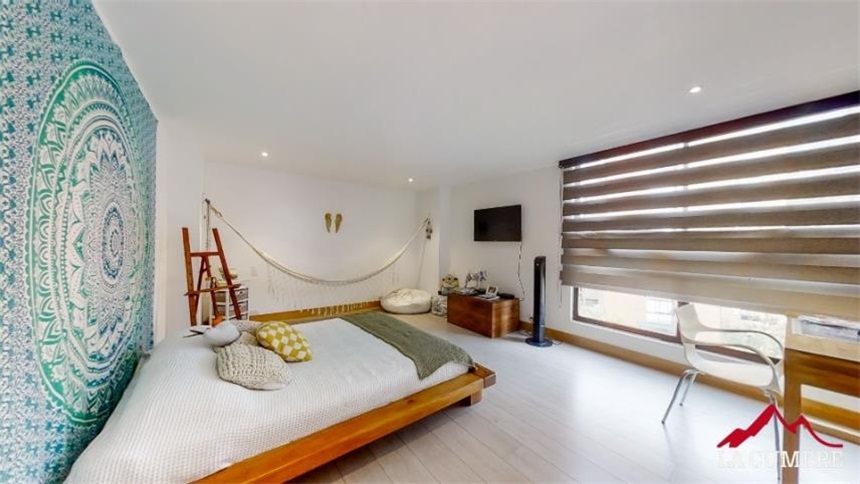Apartamento de 4 alcobas en arriendo en El Castillo, Medellín, 313 m² · foto 19 de 24