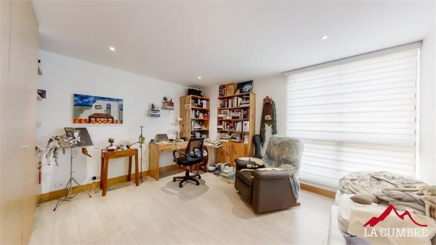 Apartamento de 4 alcobas en arriendo en El Castillo, Medellín, 313 m² · foto 17 de 24