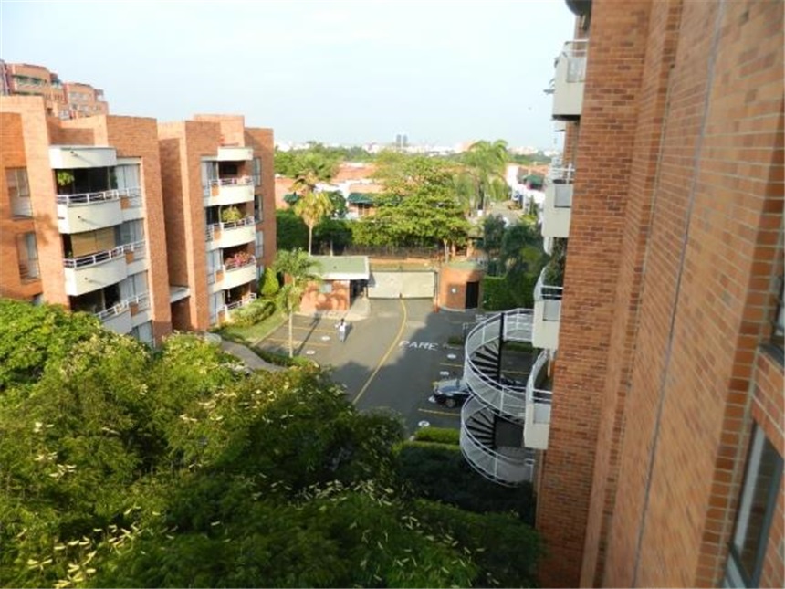 Piso – Cali, Comuna 22 - Vista 5