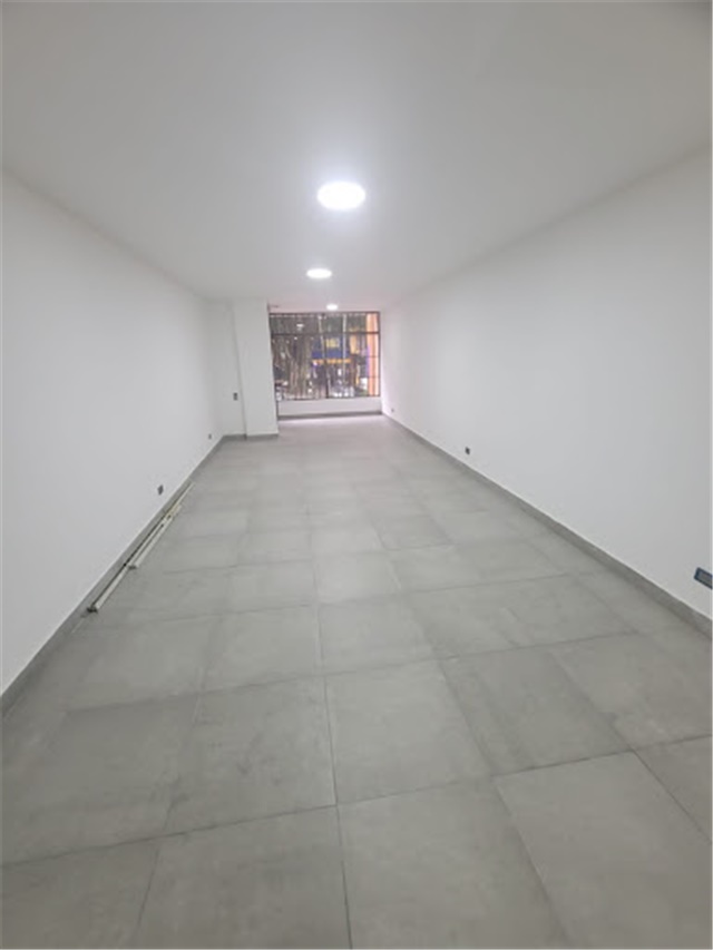 Oficina en arriendo en Laureles, Medellín, 55 m² · foto 4 de 5