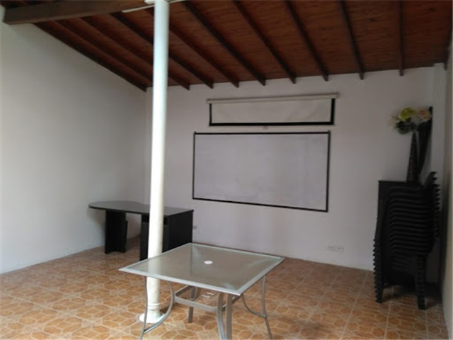 Oficina en arriendo en Laureles, Medellín, 15 m² · foto 8 de 12