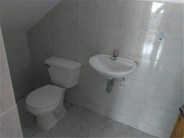 Oficina en arriendo en Laureles, Medellín, 15 m² · foto 9 de 12
