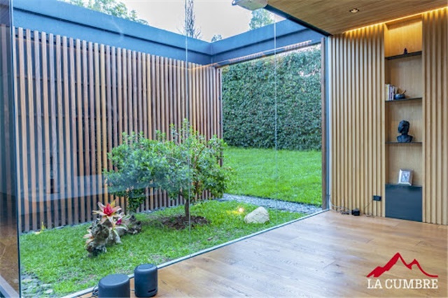 Casa de 3 alcobas en venta en Las Palmas, Envigado, 366 m² · foto 14 de 17