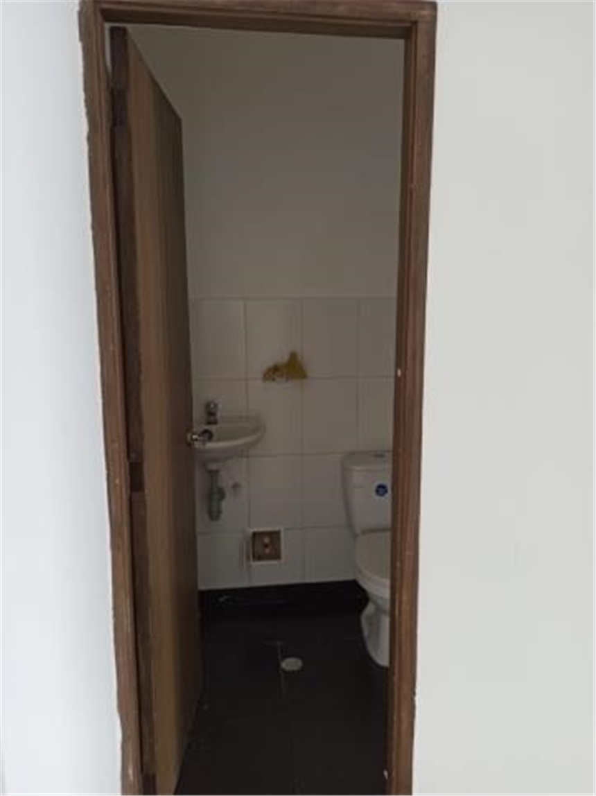 Local en Arriendo - Vista 3