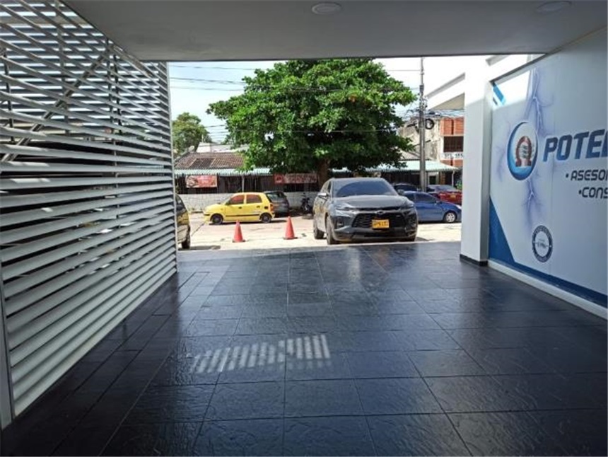 Local en Arriendo - Vista 4