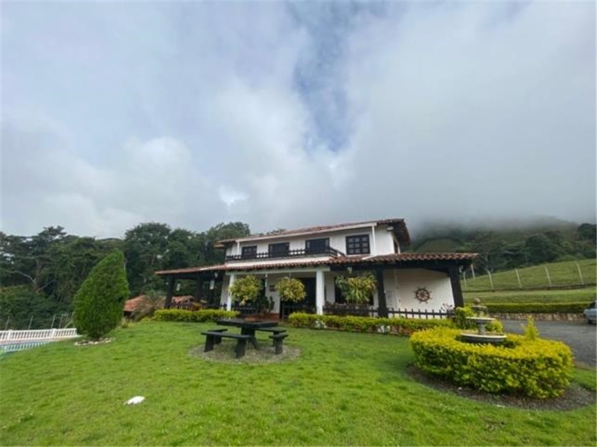 Finca en Arriendo – pohled 2