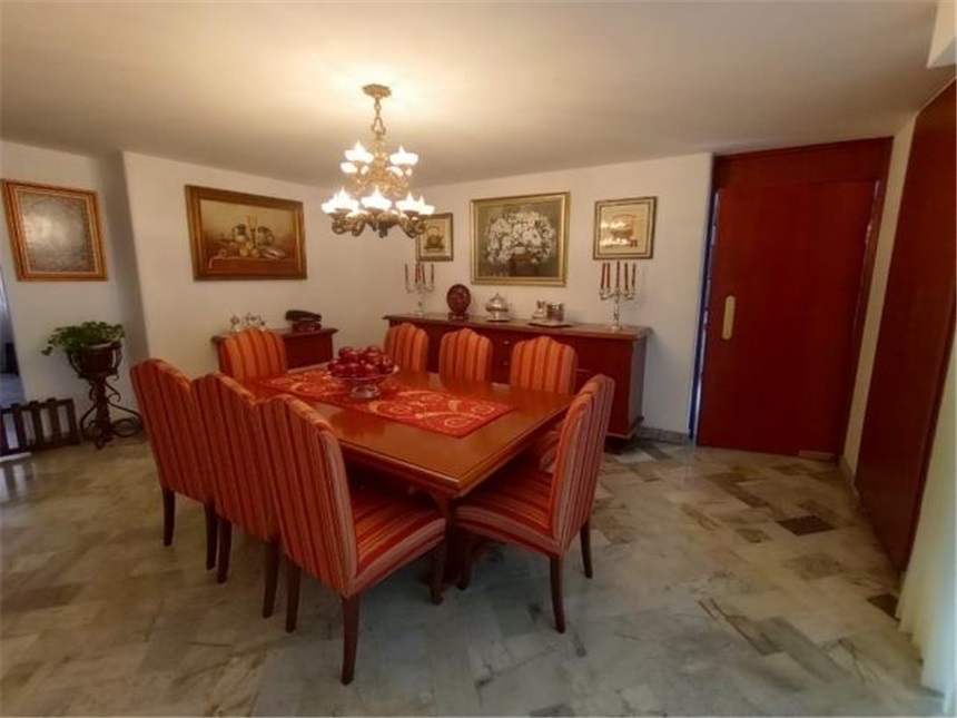 Casa de 6 alcobas en venta en Santa Monica, Cali, 1012 m² · foto 5 de 24