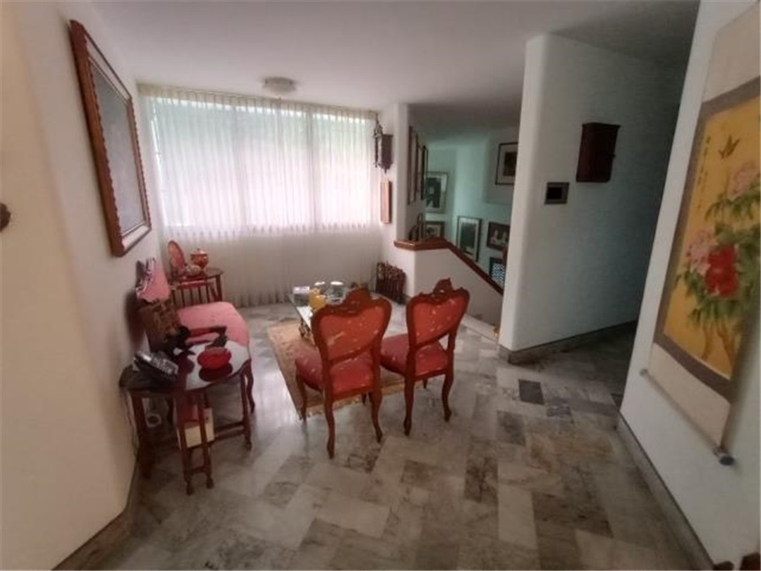 Casa de 6 alcobas en venta en Santa Monica, Cali, 1012 m² · foto 7 de 24