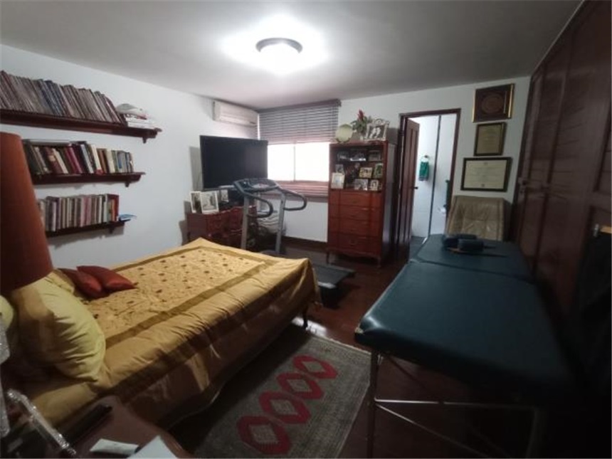 Casa de 6 alcobas en venta en Santa Monica, Cali, 1012 m² · foto 15 de 24