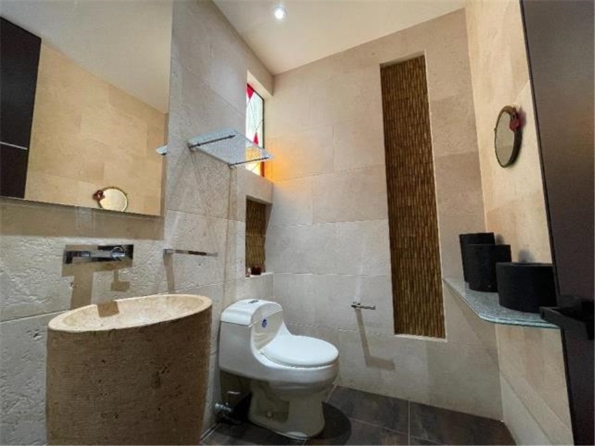 Casa de 5 alcobas en venta en Gratamira, Sopó, 836 m² · foto 12 de 24