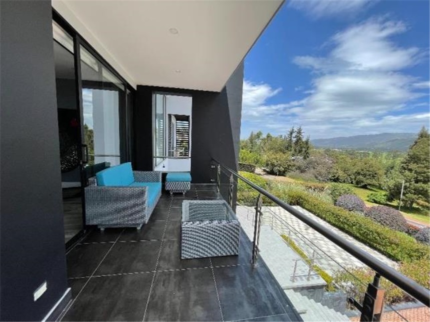 Casa de 5 alcobas en venta en Gratamira, Sopó, 836 m² · foto 22 de 24