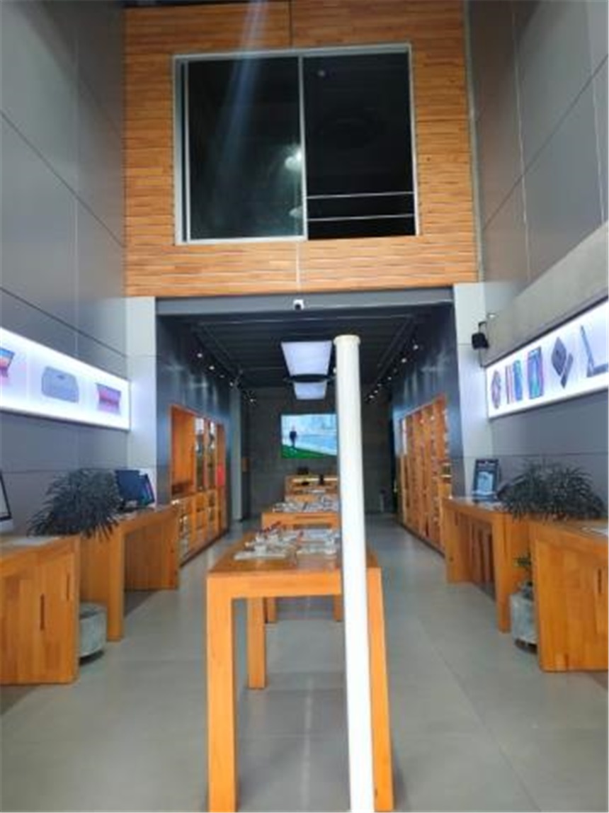 Local en venta en Cerritos, Pereira, 202 m² · foto 2 de 16