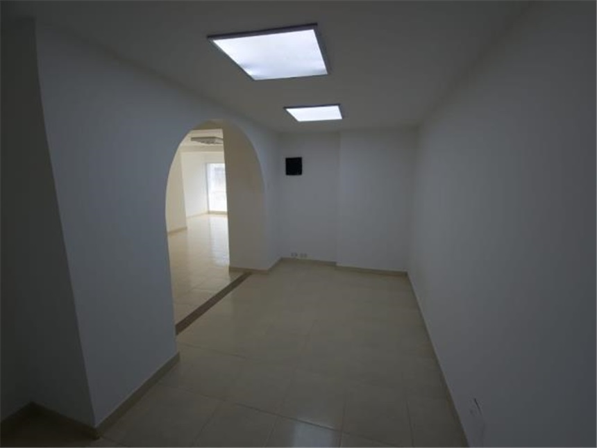 Oficina en Arriendo - Más