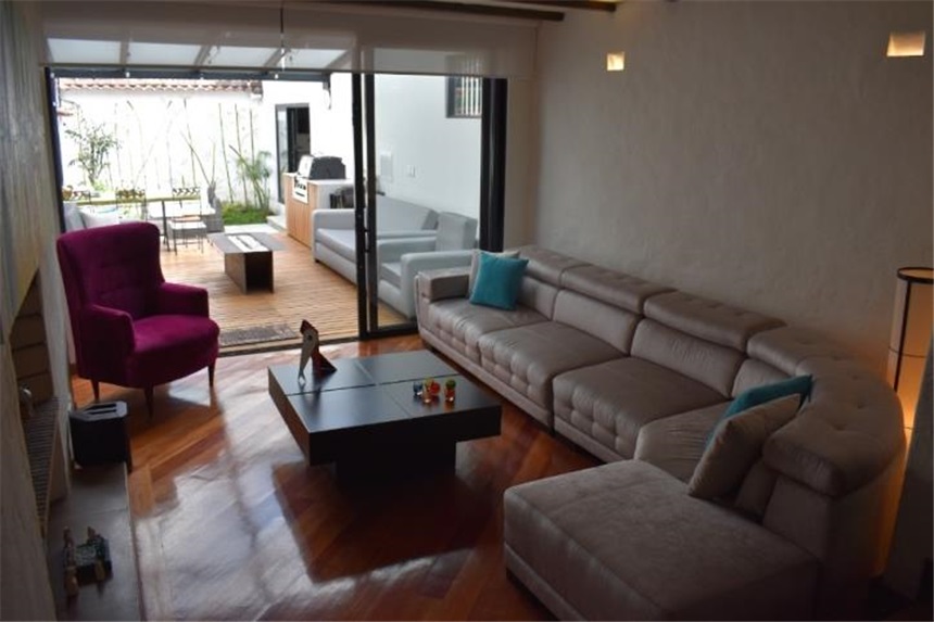 Casa en venta en Santa Barbara, Bogotá · foto 5 de 23