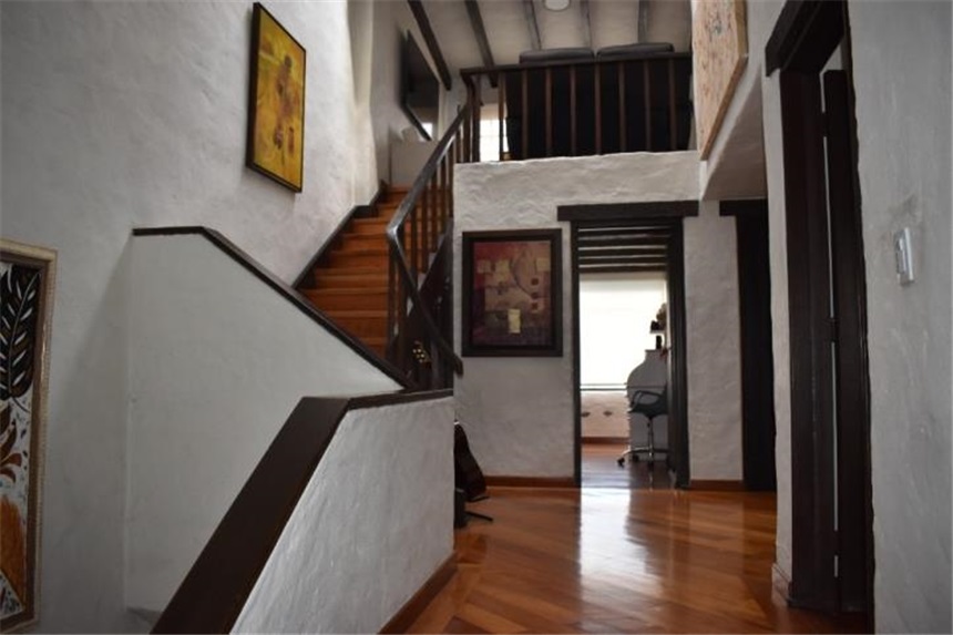 Casa en venta en Santa Barbara, Bogotá · foto 11 de 23