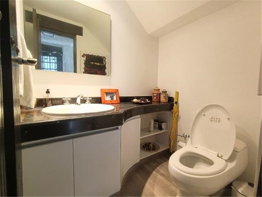 Casa en venta en Santa Barbara, Bogotá · foto 10 de 23