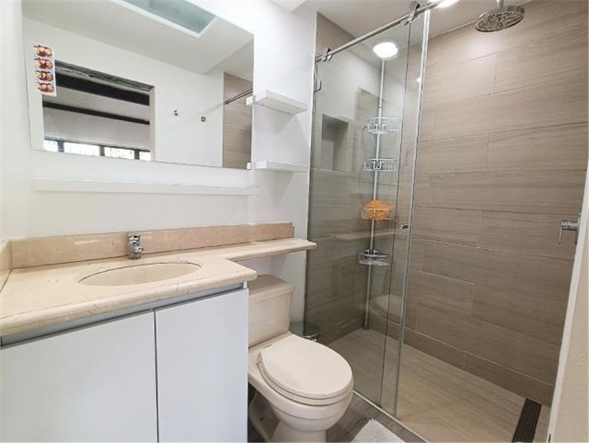 Casa en venta en Santa Barbara, Bogotá · foto 16 de 23