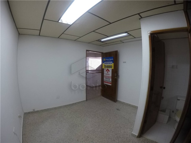 Oficina en Arriendo - Más