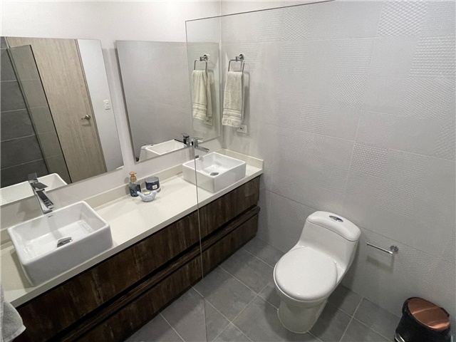 Apartamento de 1 alcoba en venta en El Chingui, Envigado, 72 m² · foto 6 de 11
