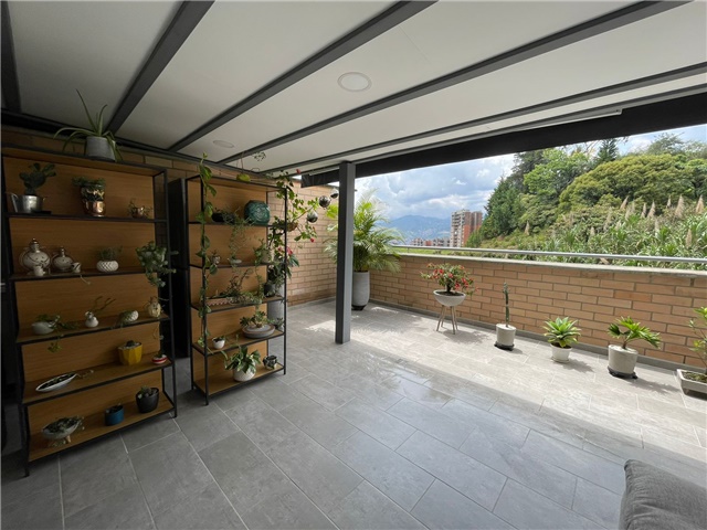 Apartamento de 1 alcoba en venta en El Chingui, Envigado, 72 m² · foto 10 de 11