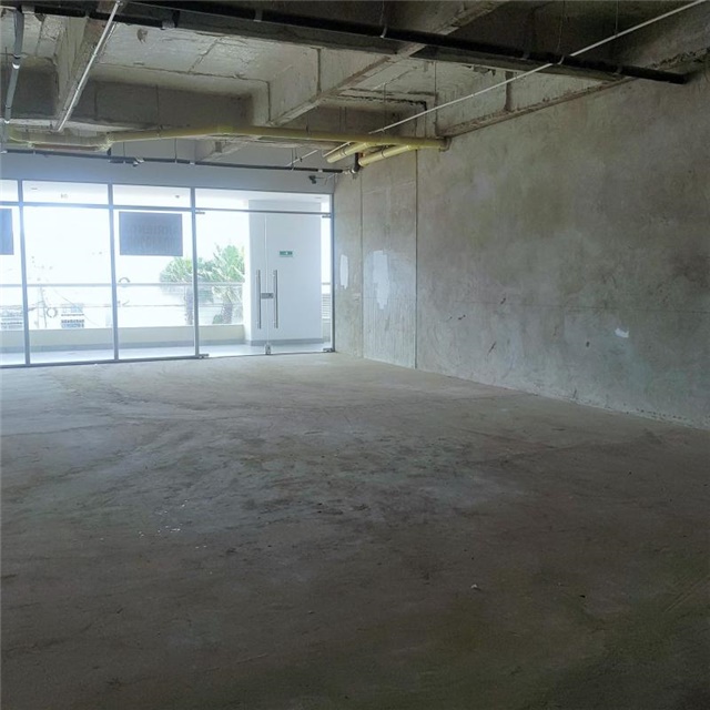 Local en Arriendo - Vista 4