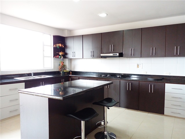 Casa de 5 alcobas en venta en Loma Del Escobero, Envigado, 500 m² · foto 8 de 19