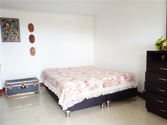 Casa de 5 alcobas en venta en Loma Del Escobero, Envigado, 500 m² · foto 15 de 19