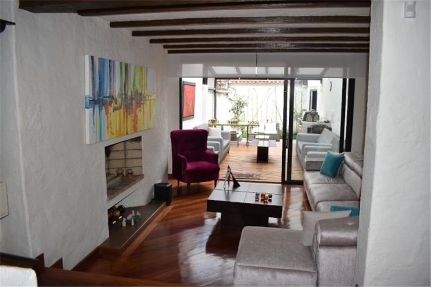 Casa en venta en Santa Barbara, Bogotá · foto 5 de 23