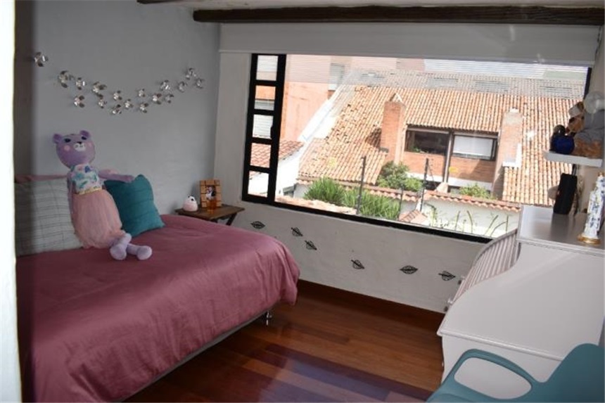 Casa en venta en Santa Barbara, Bogotá · foto 14 de 23