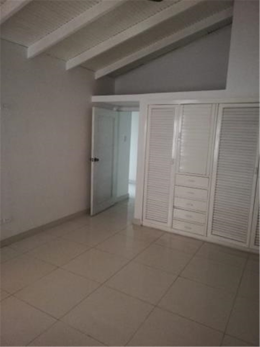 Casa de 4 alcobas en venta en Paraiso, Barranquilla, 729 m² · foto 14 de 24