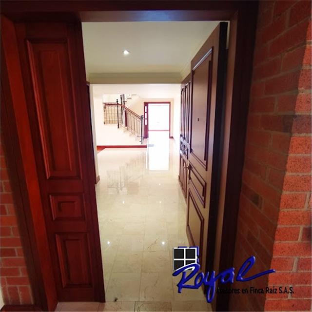 Apartment for rent in Los rosales, Bogotá