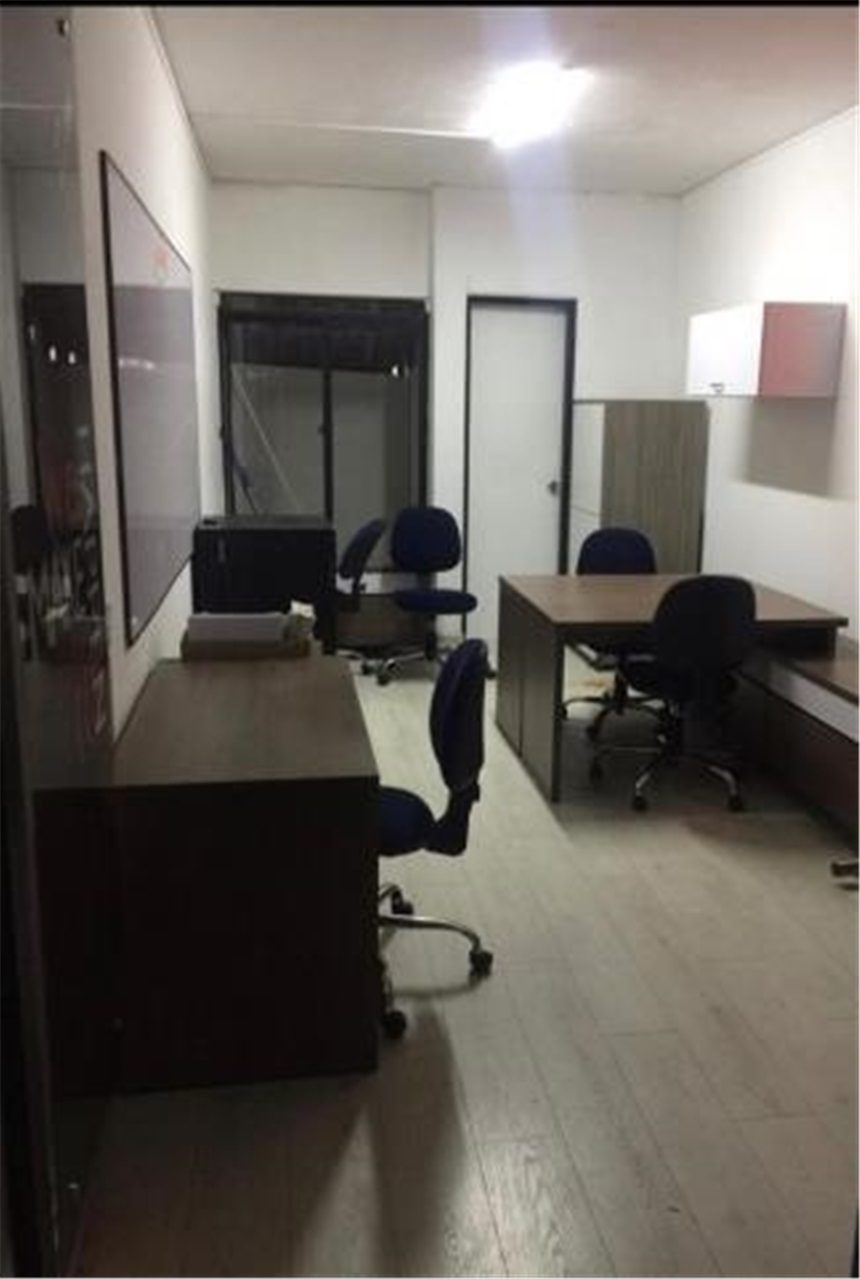 Local en Arriendo - Vista 2