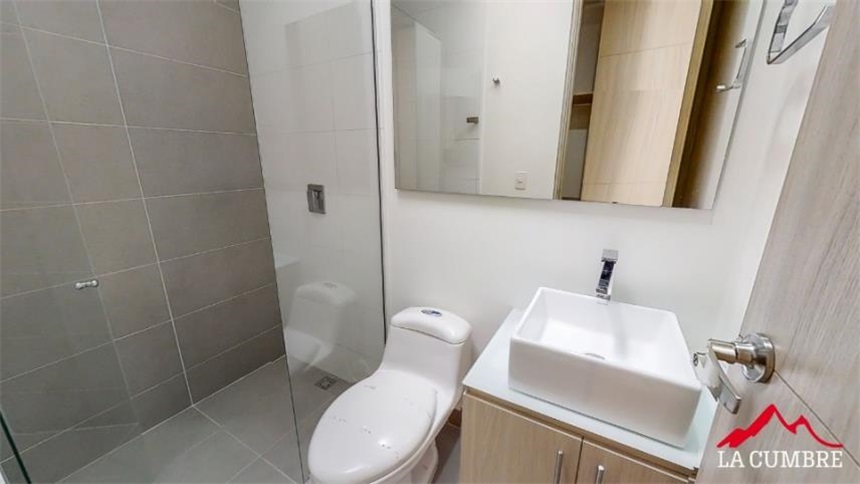 Casa de 3 alcobas en venta en Montessori, Medellín, 181 m² · foto 17 de 21