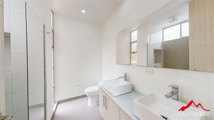 Casa de 3 alcobas en venta en Montessori, Medellín, 181 m² · foto 13 de 21