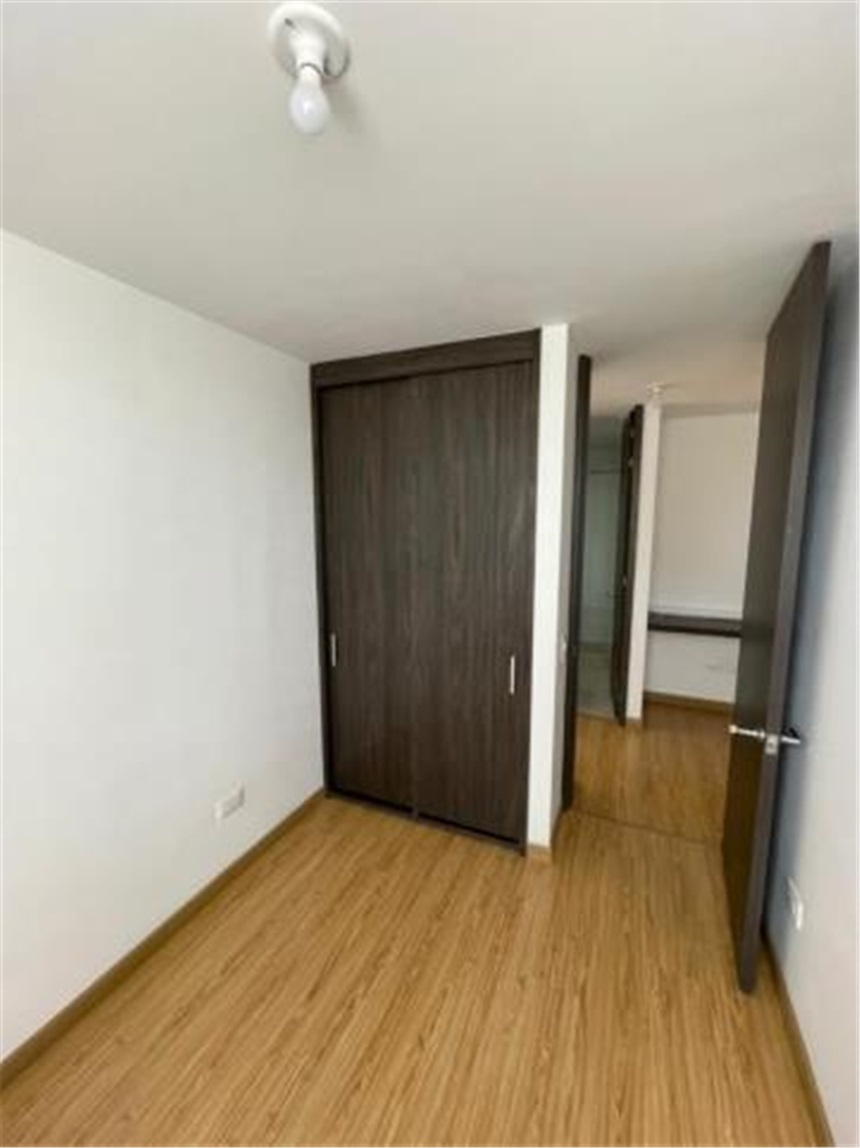 Piso – Bogotá, Santander Sur, Localidad Antonio Nariño - Más