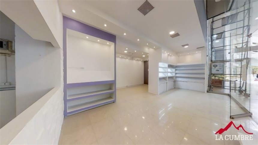 Local en Arriendo - Vista 2