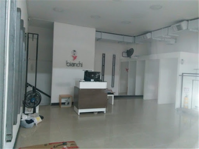 Local en arriendo en La Candelaria, Medellín, 80 m² · foto 3 de 8