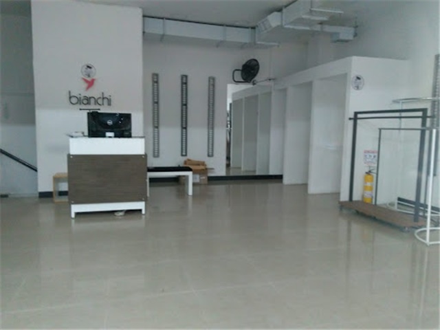 Local en arriendo en La Candelaria, Medellín, 80 m² · foto 7 de 8