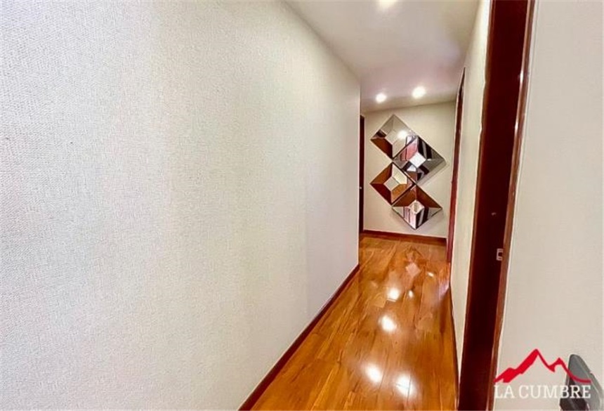Apartamento de 3 alcobas en venta en La Florida, Medellín, 197 m² · foto 20 de 23