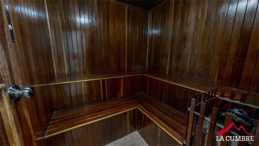 Casa de 4 alcobas en venta en Loma Del Chocho, Envigado, 300 m² · foto 10 de 24
