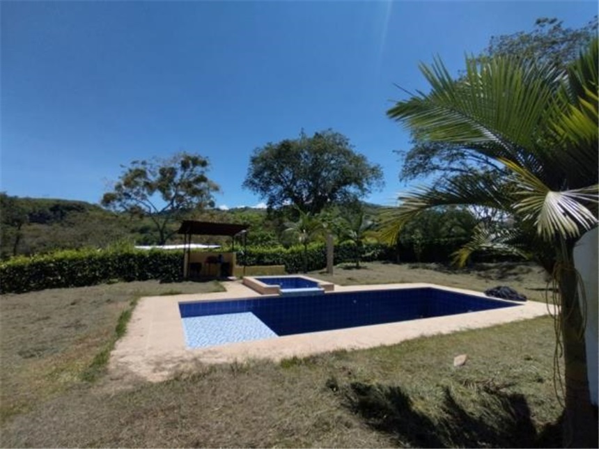 Casa en venta en Kilometro 41, Manizales · foto 4 de 24
